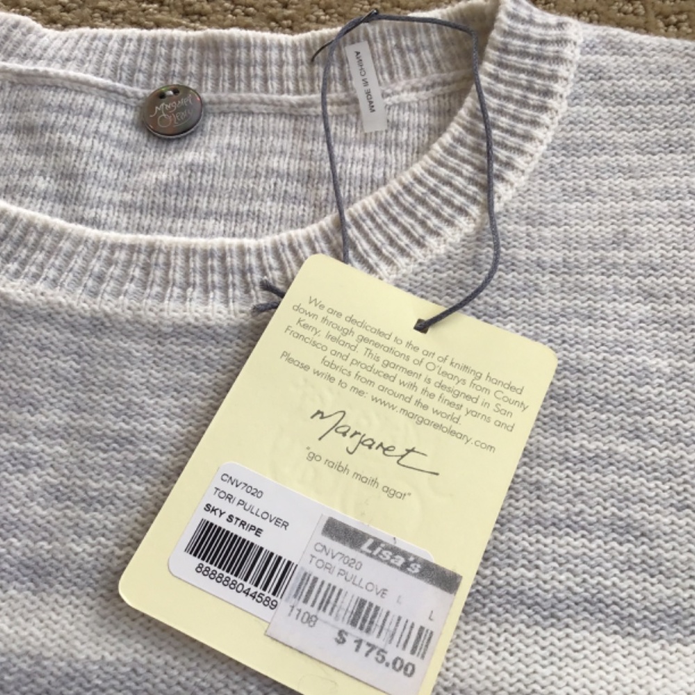 Sweater - Picture 2 of 2